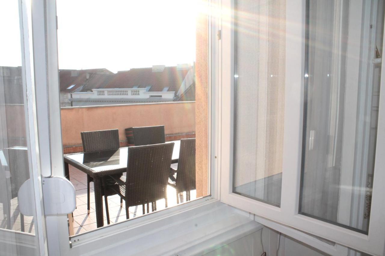 Rooftop Apartment Белград Екстериор снимка